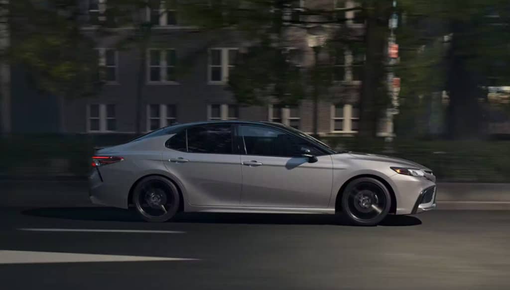 [Imagen: eficiente del Toyota Camry 2024]