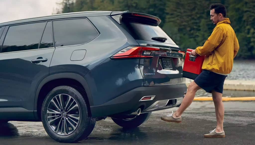 [Imagen de la Toyota Grand Highlander 2024]