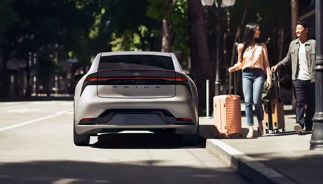 [Imagen: Toyota Prius 2024, un icono de sostenibilidad]