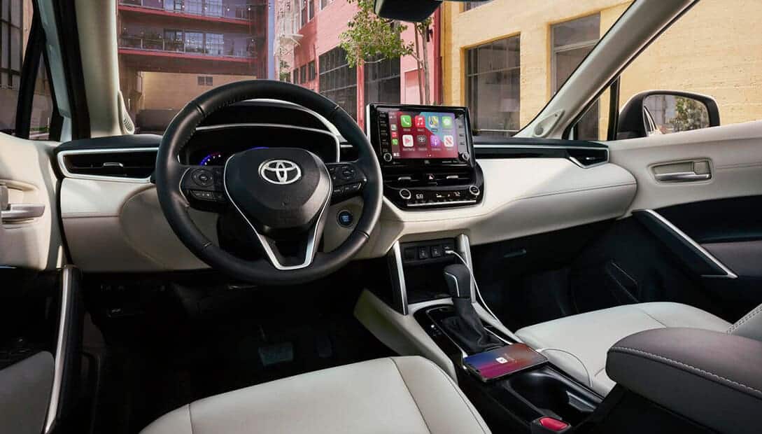 Corolla Cross 2022 interior 09