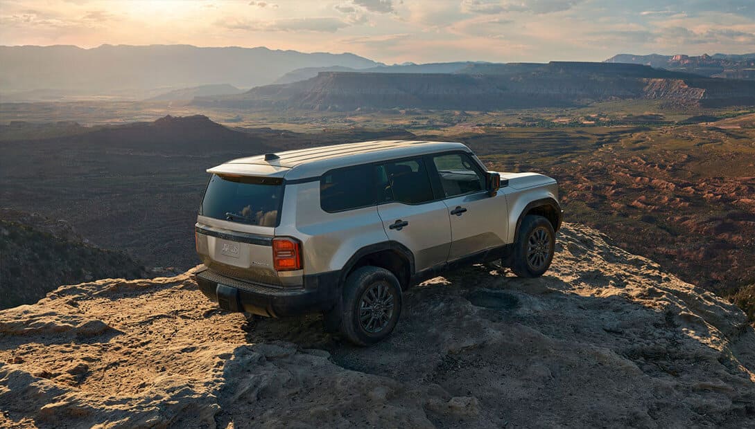 Land Cruiser 2024 ext 19
